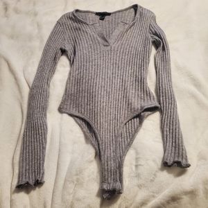 Forever 21 gray Bodysuit. Size small